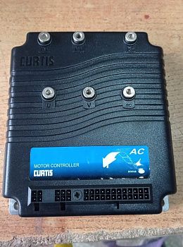 12 Контроллер переменного тока (АС) для самоходного штабелёра CDDR-II (AC Controller)